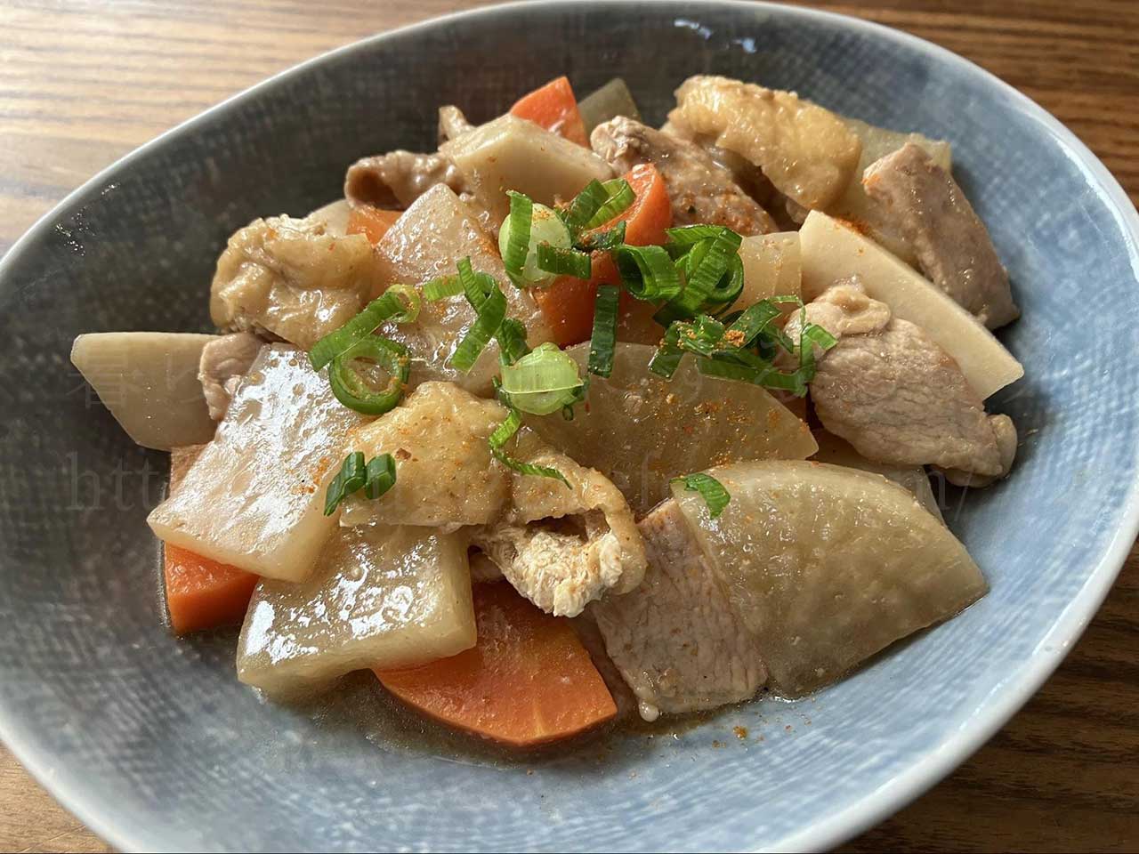 発酵食品腸活レシピ「豚肉と根菜のみそ煮」